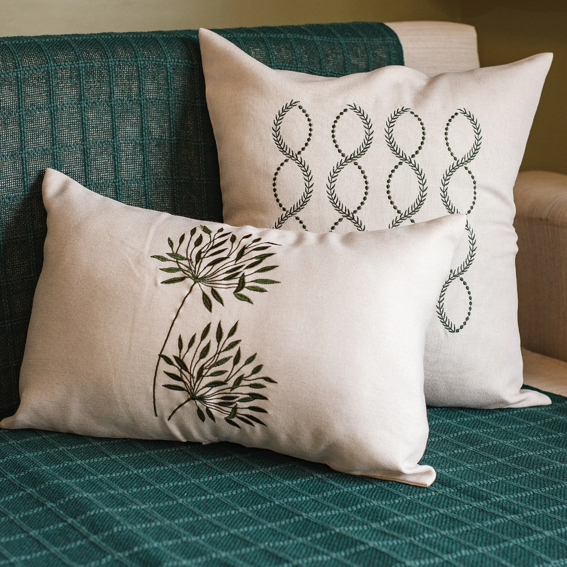 Capa Baguete Bordada Flor Verde