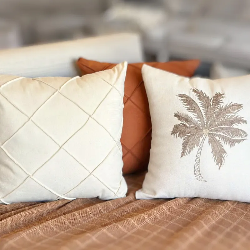 Capa Almofada Suede Drapeada Cru 45X45